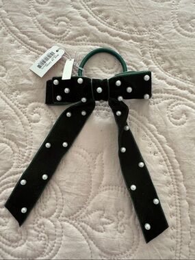 Pearl-Embellished Velvet Bow Hair Tie - Dark Green